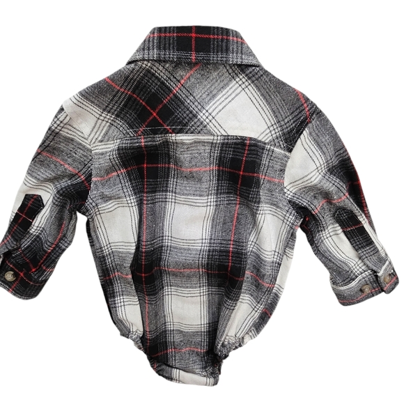 Nwot Sovereign Code Boys Black/Red/White/Gray Plaid Flannel Collared Onsie - Picture 10 of 16